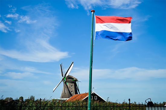 Wie sichere Geschäfte mit Partnern aus den Niederlanden gelingen